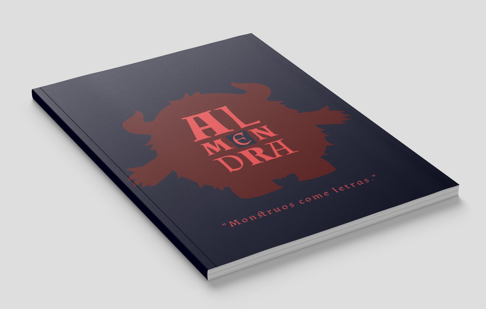 Libro tipográfico de la tipografía Almendra, diseñado por Sofía Roldán Mesa, con ilustraciones de monstruos.